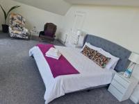 King Room with Mountain View
