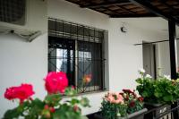 Paro's Daily Apartment - Ferienwohnung Gjirokastra