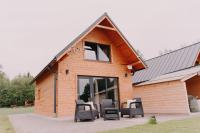 Domki Nad Stawami z Jacuzzi i Sauną 3 - Bed and Breakfast