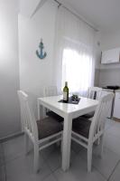 SS Sidro 01 - Ferienwohnung Zgrada