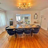 Los Angeles charming big house, king bed, parking, EV - B&B