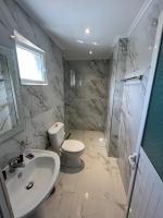 Chambre Lit King-Size - Vue sur Lac