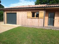 Jolie maison landaise tout confort - B&B Lugos