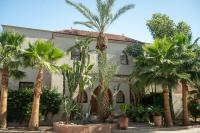 Villa avec piscine privée dans La Palmeraie - 10 min du centre-ville - Bed and Breakfast