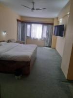 Großes Doppelzimmer