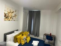 1 Bedroom 30 minutes to St Pancras - B&B