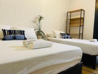 Habitación Triple con balcón