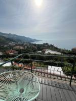Chambre Lit King-Size avec Balcon
