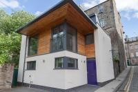 Stylish City Centre 2 bed House - Amazing Location - Bed and Breakfast Edinburgh