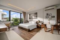 Junior Suite with Balcony