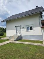 Apartman Mile - Holiday house - Ferienwohnung Smoljanac