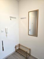 Estudio con balcón