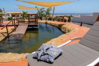 B&B Parque Holandes - Brand new! - Villa Roberto with sea view and private Jacuzzi - Bed and Breakfast Parque Holandes