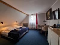 Camera Matrimoniale/Doppia con Letti Singoli