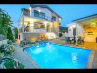 Villa Hacienda - B&B Skála Rachoníou