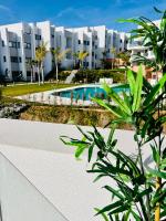 Logement moderne et cosy avec piscine, jacuzzi, salle de sport et billard - Bed and Breakfast Estepona