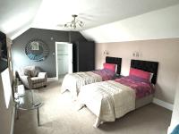 Chambre Double ou Lits Jumeaux avec Salle de Bains