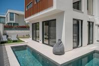 P Project Houses - B&B