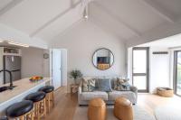 Palm Beach Seaviews With A Touch Of Luxury Awaits - Chambres d’hôtes Palm Beach