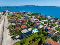 Apartment with Marina View