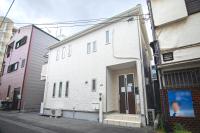 旅time 今里白秋 最大9人の4LDK新築 近隣新今里公園 大型車駐車場あり - Chambres d’hôtes Osaka