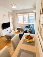 Four Views By The Sea Apartments - Chambres d’hôtes Budva