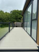 luxury hot tub glamping apartment - B&B