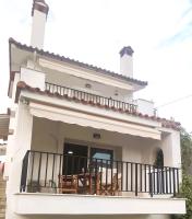 Geoponika apartments 1-2 - B&B Néa Kallikráteia