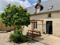 Chambre de Rose - Le Refuge des Parachutistes - en bordure du marais - B&B