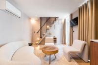 Beachside House in Matosinhos - B&B