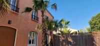 Haut de villa à 700 mètres de la plage, totalement indépendant et accessible par un escalier extérieur - Ferienwohnung Sainte-Maxime