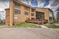 Mountain Getaway and Pool at Brian Head Ski Resort - B&B