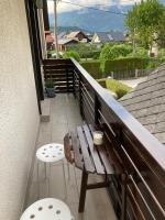 Apartma Tinkara - B&B