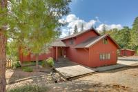 Pet-Friendly Escape with Game Room and Fire Pit! - B&B