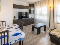 Apartamento Agradable en Llançà - Cerca de la Playa y con Aire Acondicionado - ES-228-187 - Chambres d'hôtes Llançà