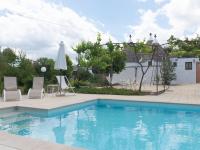 Trulli in Itria Valley with Infinity Pool - B&B Cisternino