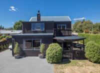 Central Wanaka Retreat Close to the Lake - Bed and Breakfast Wanaka