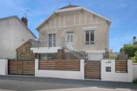 Maison familiale à 400m de la mer pour 8, Pornic - Chambres d’hôtes