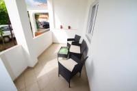 Holiday apartment in village Valbnadon, 1 km from the beach - Chambres d'hôtes Valbandon
