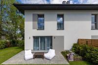 Willa z jacuzzi na polu golfowym Sierra Golf Homessimo Stars - B&B