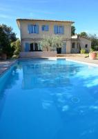 Villa au calme et sans vis à vis , proche du village - Chambres d’hôtes La Bastide-des-Jourdans