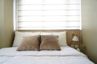 Cozy Apartment in Cikarang with Lake View - B&B Cikarang