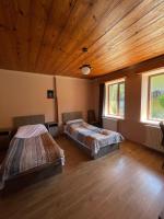 Standard Twin Room with Garden View