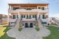 Apartamento de 1 dormitorio con balcón y vistas al mar