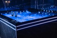 ROMANCE ROOM & LOVE - JACUZZI - PARKING - Menton - B&B Mentone