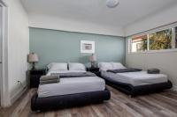One-Bedroom Apartment with Ocean View