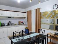 Chantal Beach House - B&B San Fabian