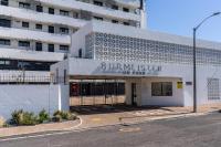 Burmeister 407 -Spacious 1 Bedroom Apartment Across from Ocean - B&B