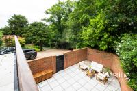 The Lookout - 2 Bedroom Annex With Parking - B&B