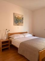 Sunrise apartment - B&B Povljana